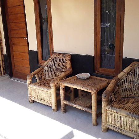 Telage Indah Homestay Kuta  Exterior foto